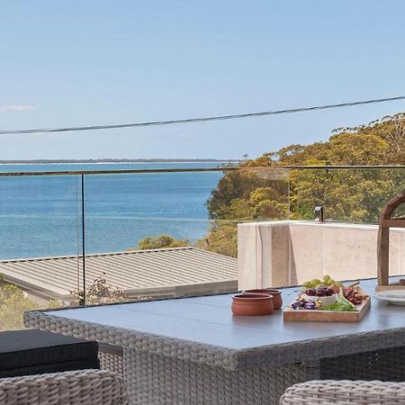 Dutchie'S Sand & Sea Beach House - Easy Walk To The Beach Nelson Bay Eksteriør billede