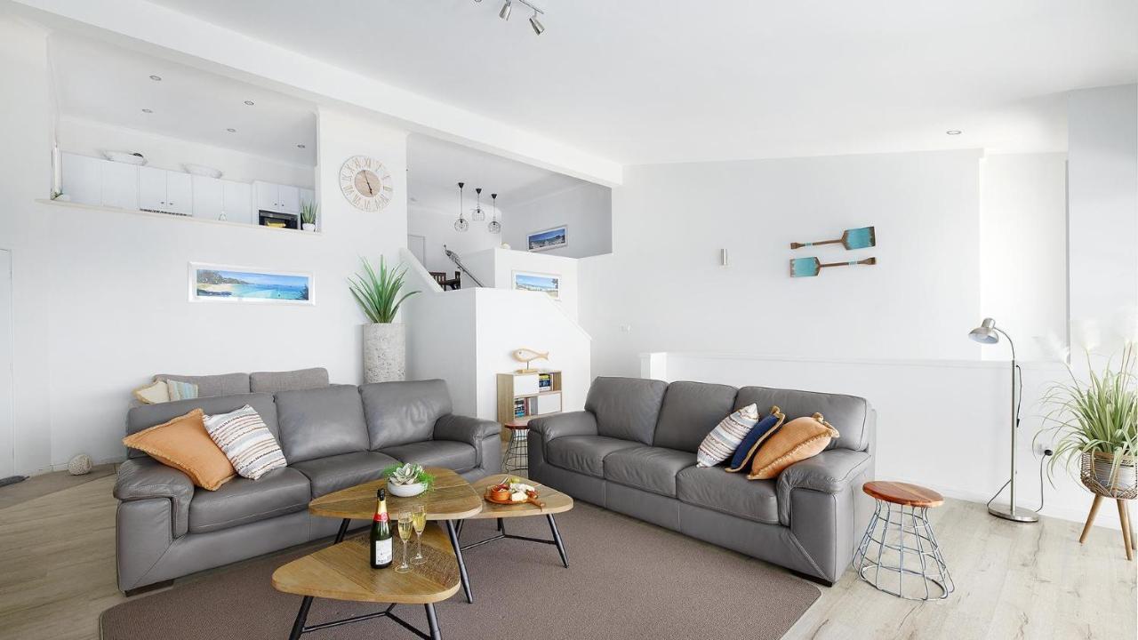 Dutchie'S Sand & Sea Beach House - Easy Walk To The Beach Nelson Bay Eksteriør billede