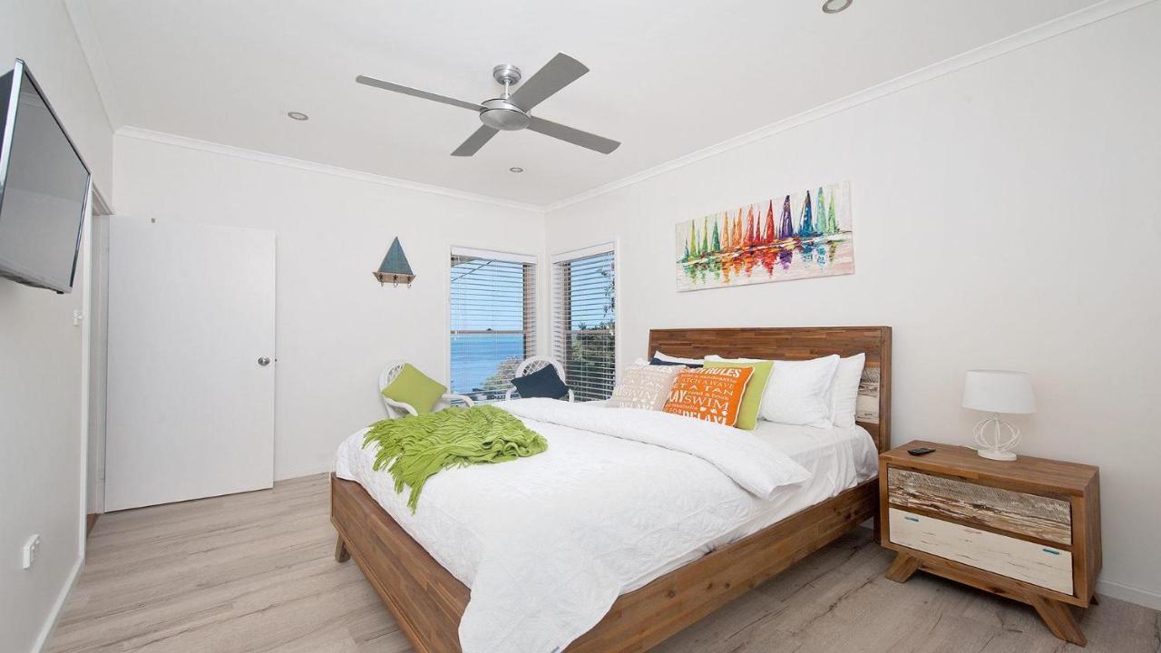 Dutchie'S Sand & Sea Beach House - Easy Walk To The Beach Nelson Bay Eksteriør billede