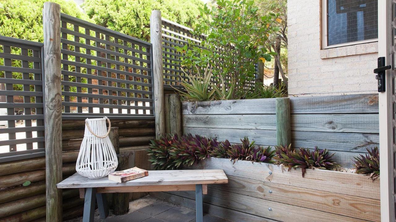 Dutchie'S Sand & Sea Beach House - Easy Walk To The Beach Nelson Bay Eksteriør billede